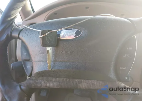 2002 Ford Ranger Xlt z USA, uszkodzony, nr VIN 1FTYR44E82TA19418